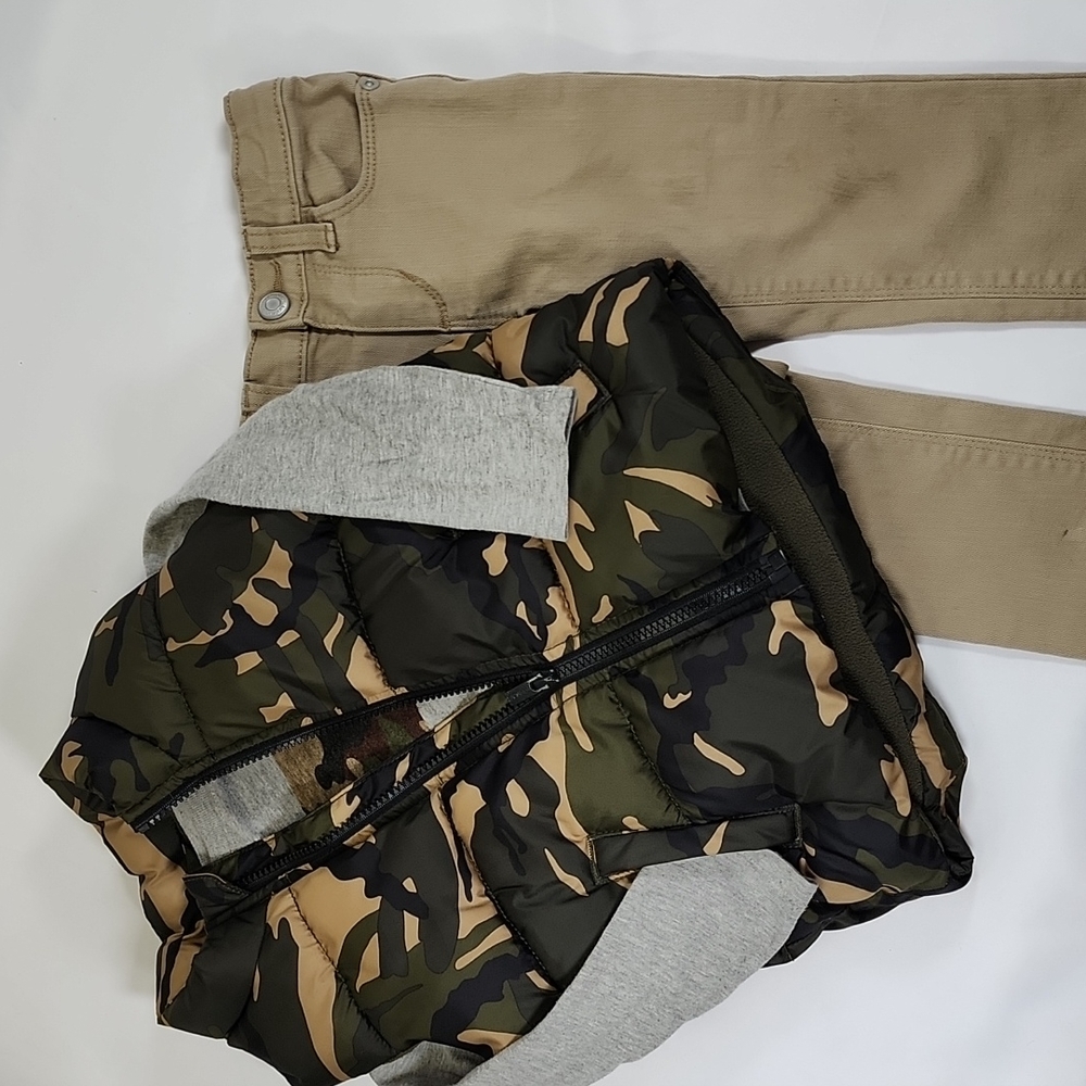 Old NAVY STYLED OUTFIT SIZE 3T